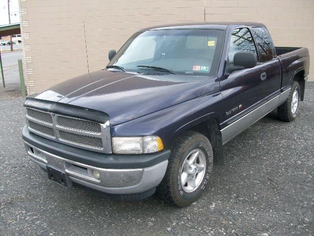 1999 Dodge Ram 1500 Base