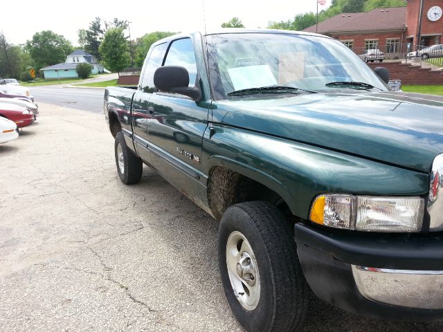 1999 Dodge Ram 1500 1500 LT 4WD