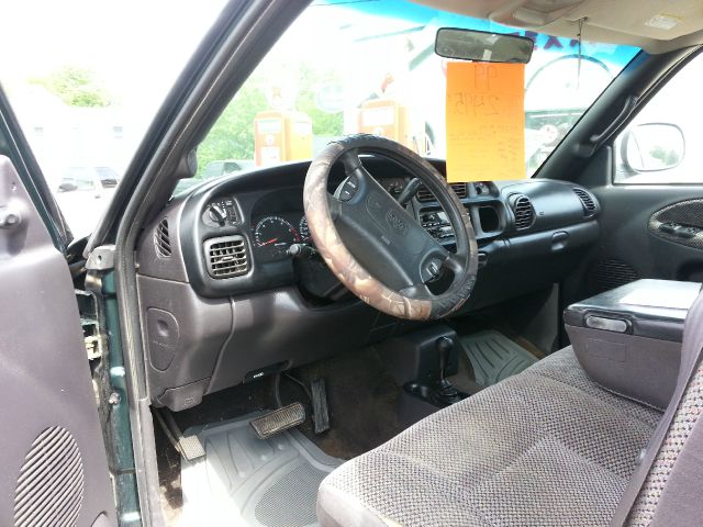 1999 Dodge Ram 1500 1500 LT 4WD
