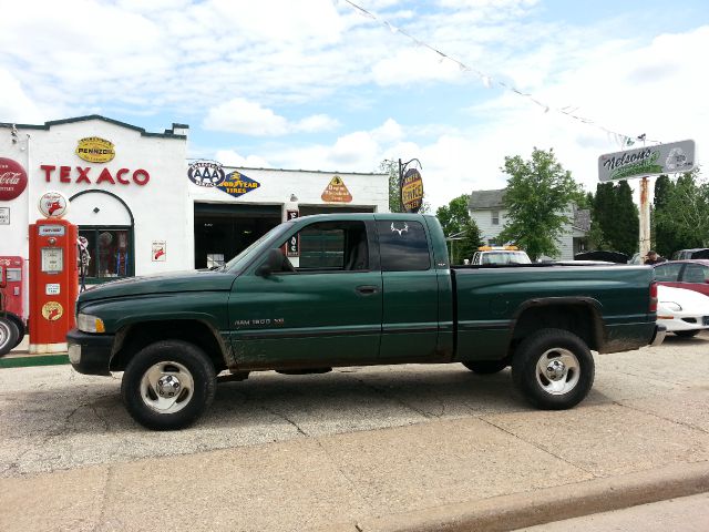 1999 Dodge Ram 1500 1500 LT 4WD