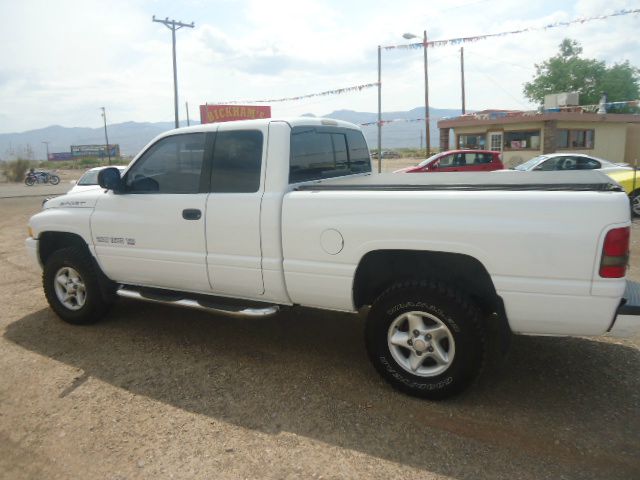 1999 Dodge Ram 1500 1500 LT 4WD
