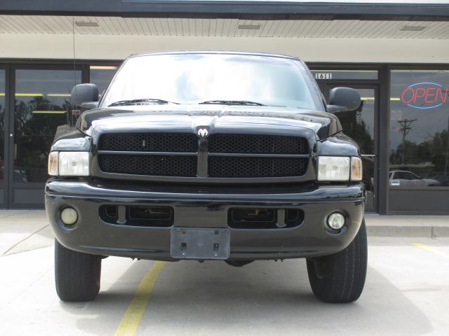 1999 Dodge Ram 1500 1500 LT 4WD