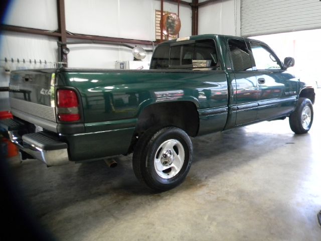 1999 Dodge Ram 1500 1500 LT 4WD