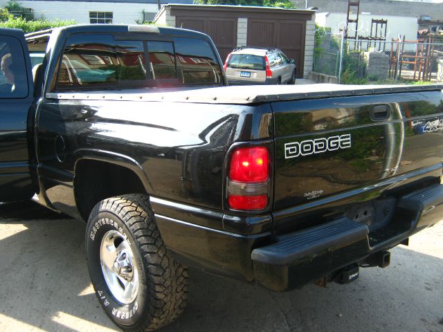 1999 Dodge Ram 1500 1500 LT 4WD