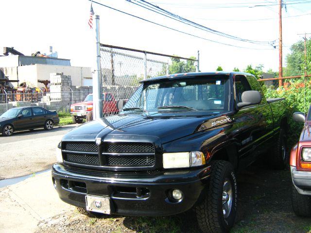 1999 Dodge Ram 1500 1500 LT 4WD