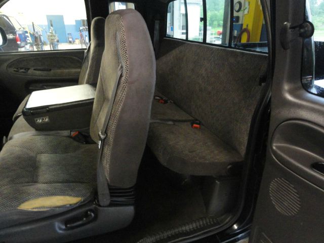 1999 Dodge Ram 1500 PZEV