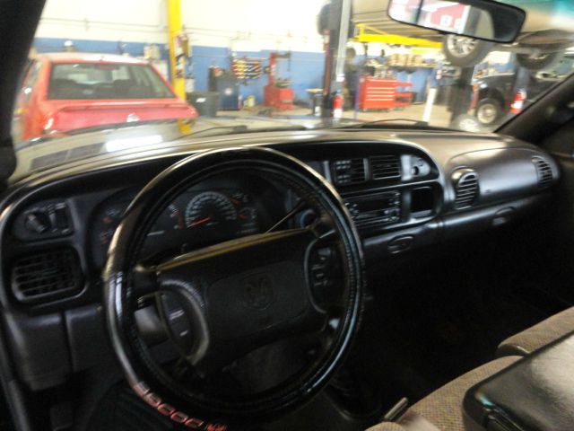 1999 Dodge Ram 1500 PZEV