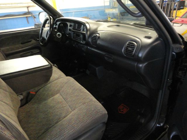 1999 Dodge Ram 1500 PZEV