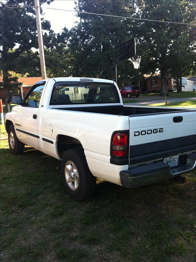 1999 Dodge Ram 1500 Unknown