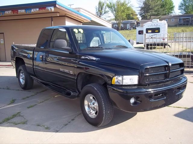1999 Dodge Ram 1500 1500 LT 4WD