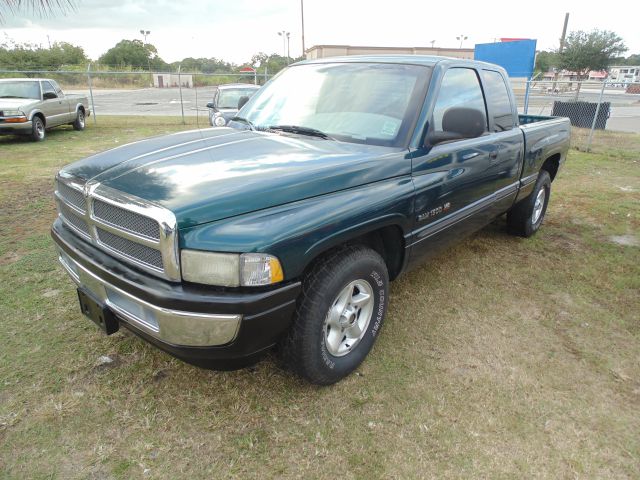 1999 Dodge Ram 1500 C1500 LS