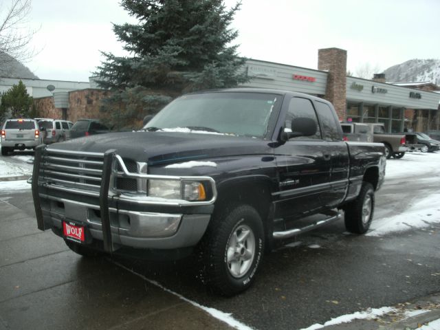 1999 Dodge Ram 1500 1500 LT 4WD