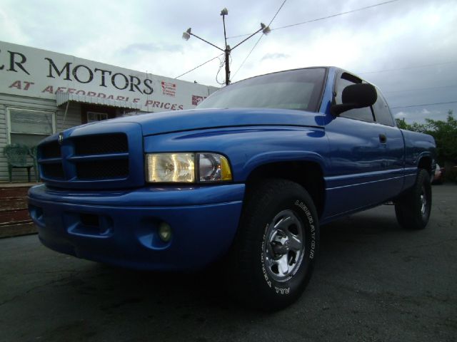 2000 Dodge Ram 1500 T Chairs