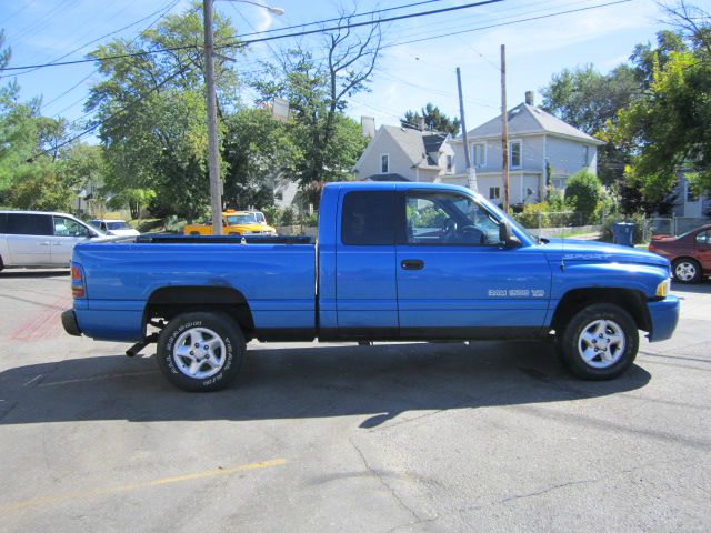 2000 Dodge Ram 1500 1500 LT Crew Cab 4WD