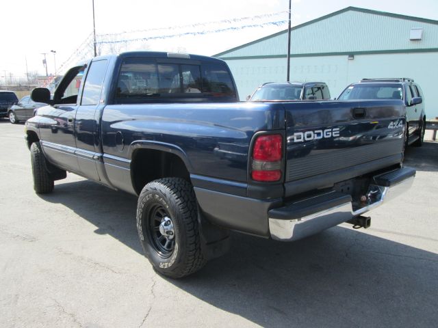 2000 Dodge Ram 1500 1500 LT 4WD