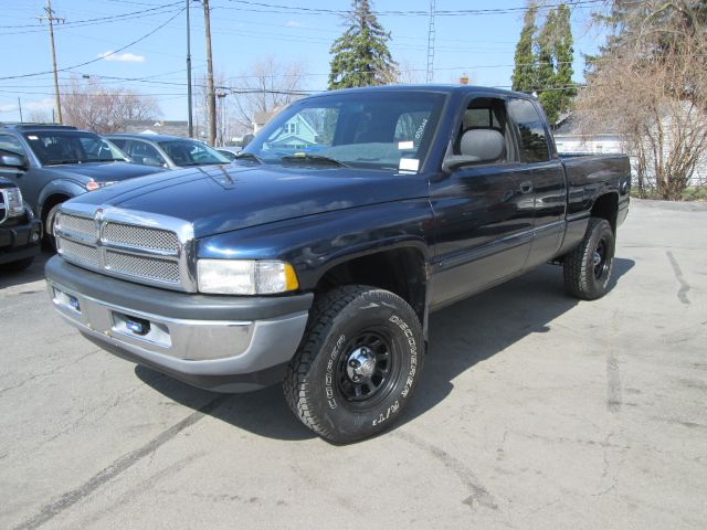 2000 Dodge Ram 1500 1500 LT 4WD
