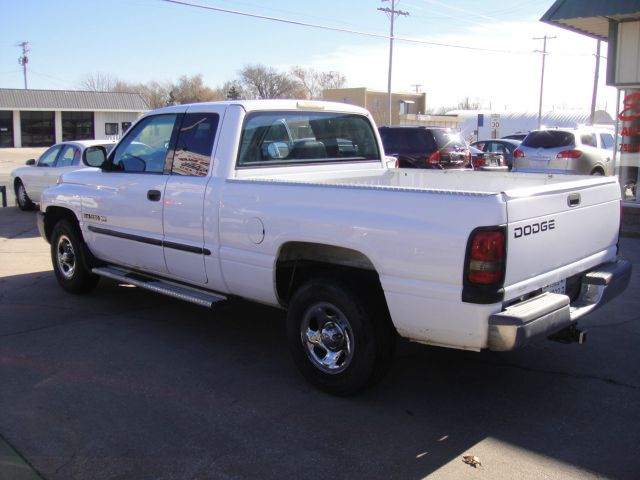 2000 Dodge Ram 1500 1500 LT Crew Cab 4WD