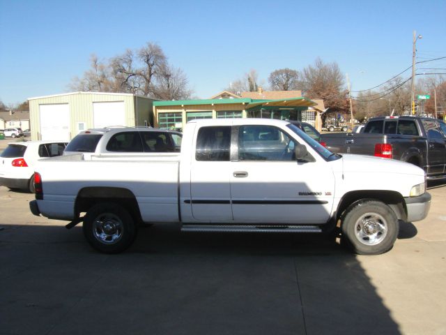 2000 Dodge Ram 1500 1500 LT Crew Cab 4WD