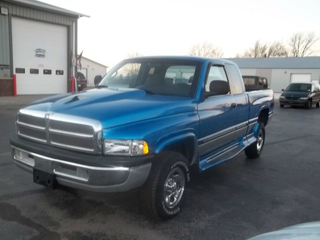 2000 Dodge Ram 1500 1500 LT 4WD