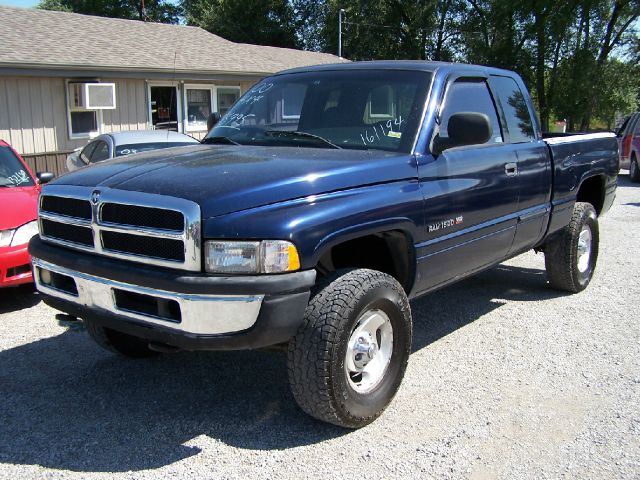 2000 Dodge Ram 1500 1500 LT 4WD