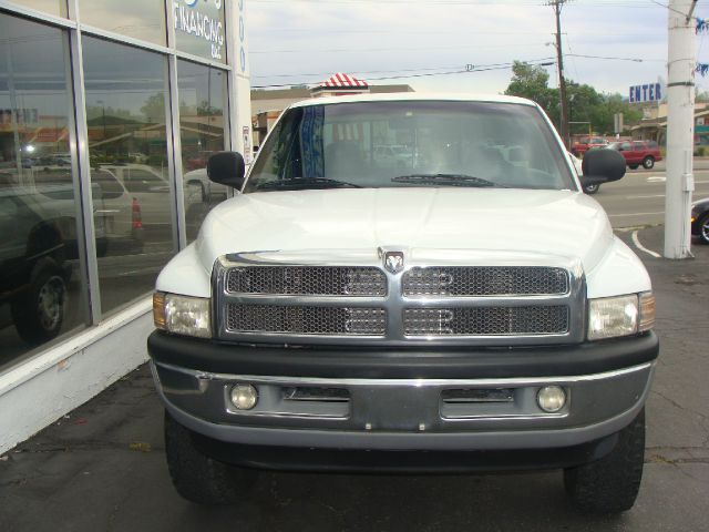 2000 Dodge Ram 1500 DVD NAV ROOF