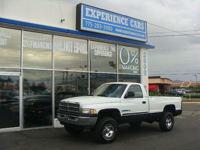 2000 Dodge Ram 1500 DVD NAV ROOF