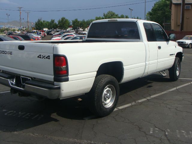 2000 Dodge Ram 1500 Z71 4X4 CREW CAB