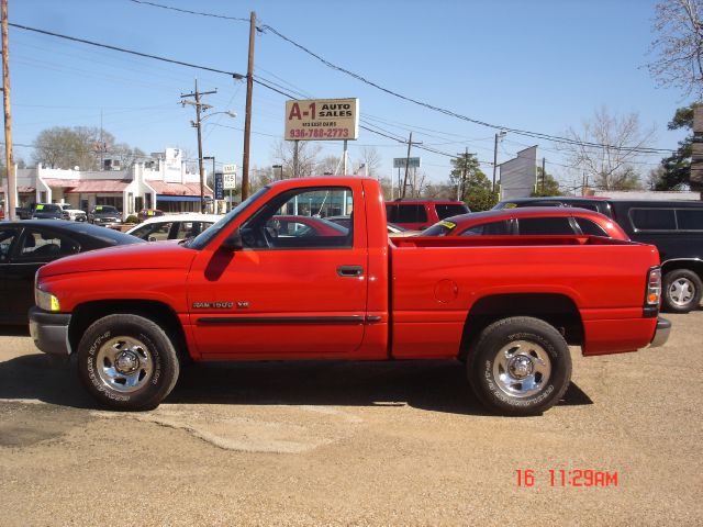 2000 Dodge Ram 1500 T Chairs