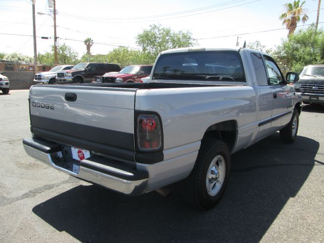 2000 Dodge Ram 1500 1500 LT Crew Cab 4WD