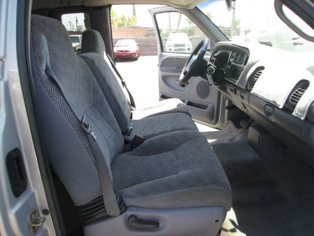 2000 Dodge Ram 1500 1500 LT Crew Cab 4WD