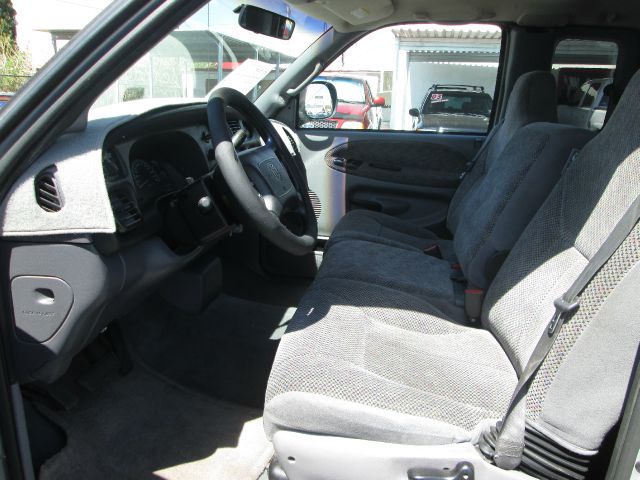 2000 Dodge Ram 1500 1500 LT Crew Cab 4WD