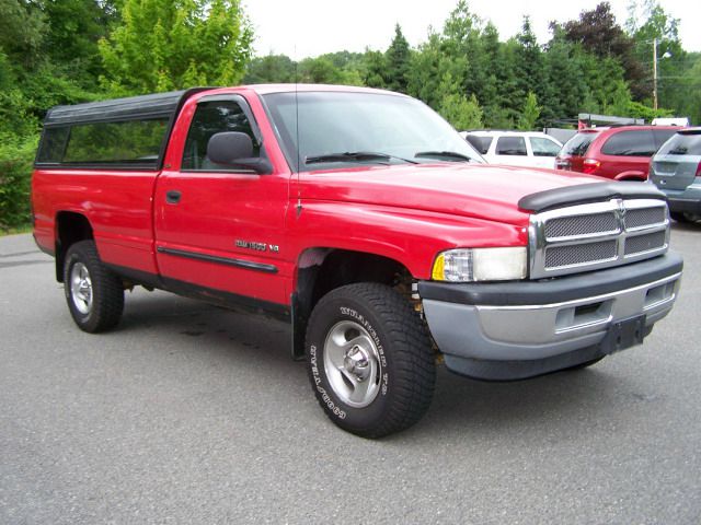 2000 Dodge Ram 1500 DVD NAV ROOF