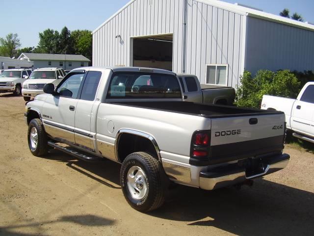 2000 Dodge Ram 1500 Limited 2WD Super Clean