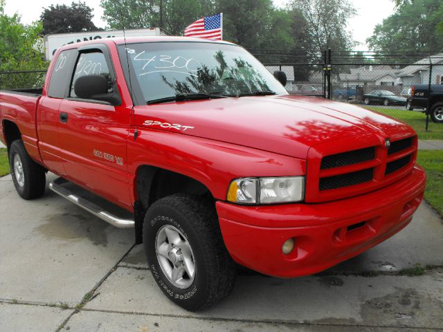 2000 Dodge Ram 1500 1500 LT 4WD