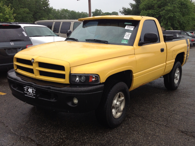 2000 Dodge Ram 1500 1500 LT 4WD
