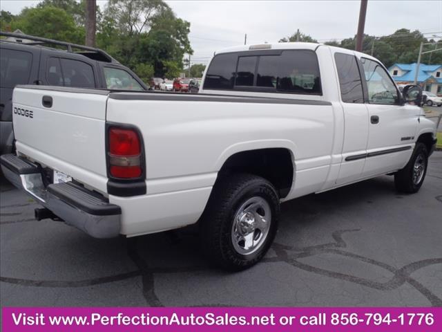 2001 Dodge Ram 1500 Base