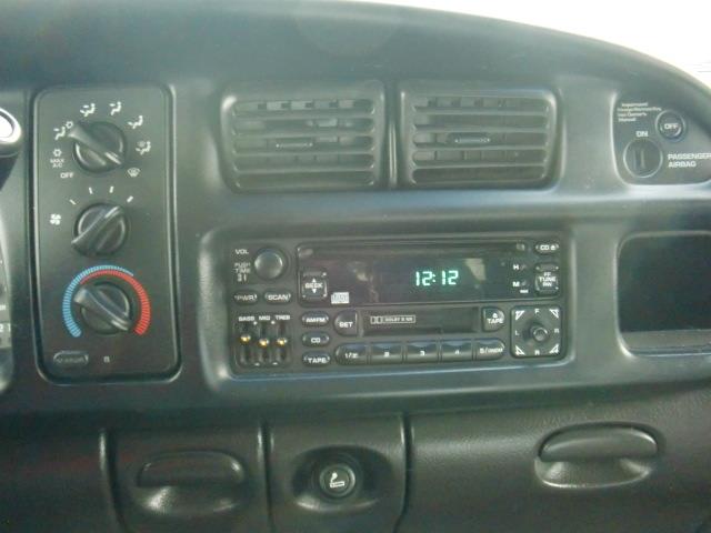 2001 Dodge Ram 1500 SLT