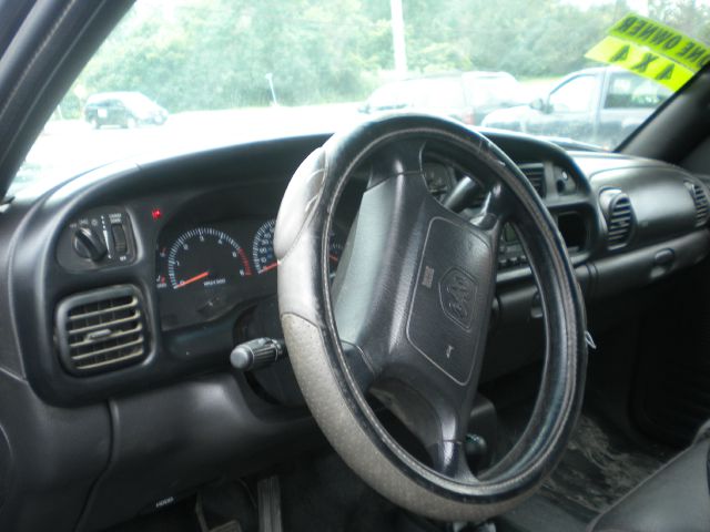 2001 Dodge Ram 1500 Base (For Sale By Owner)