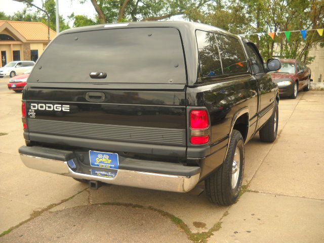 2001 Dodge Ram 1500 T Chairs