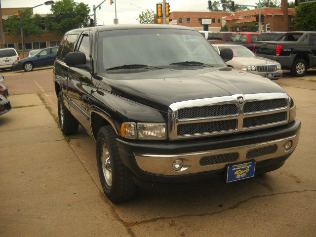 2001 Dodge Ram 1500 T Chairs