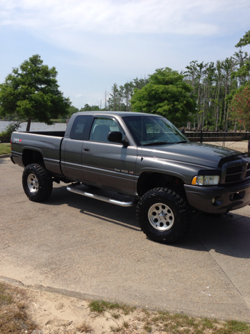 2001 Dodge Ram 1500 1500 LT 4WD