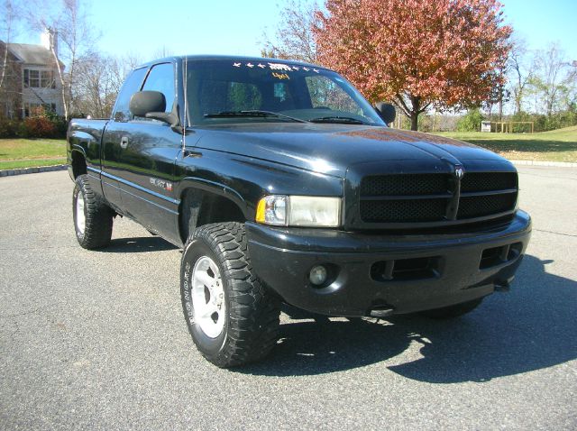 2001 Dodge Ram 1500 1500 LT 4WD