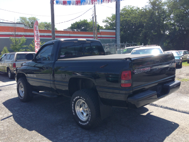 2001 Dodge Ram 1500 1500 LT 4WD