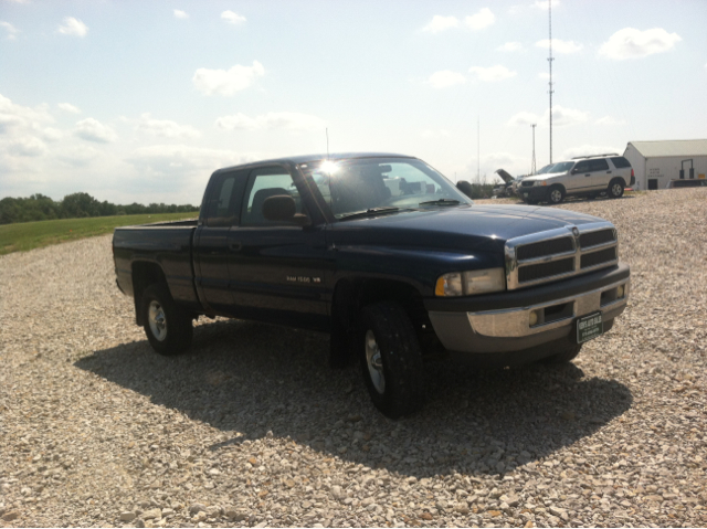 2001 Dodge Ram 1500 1500 LT 4WD
