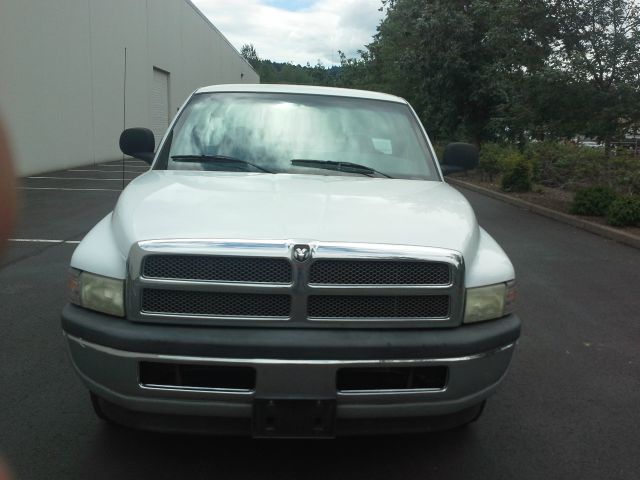 2001 Dodge Ram 1500 T Chairs