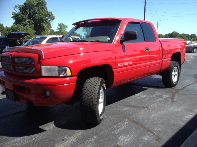 2001 Dodge Ram 1500 1500 LT 4WD
