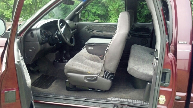 2001 Dodge Ram 1500 1500 LT 4WD