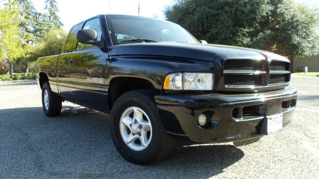 2001 Dodge Ram 1500 1500 LT Crew Cab 4WD