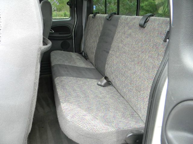 2001 Dodge Ram 1500 1500 LT 4WD