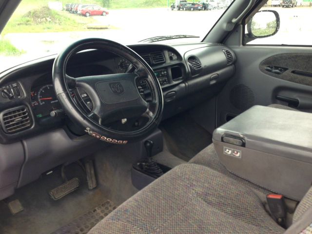 2001 Dodge Ram 1500 1500 LT 4WD